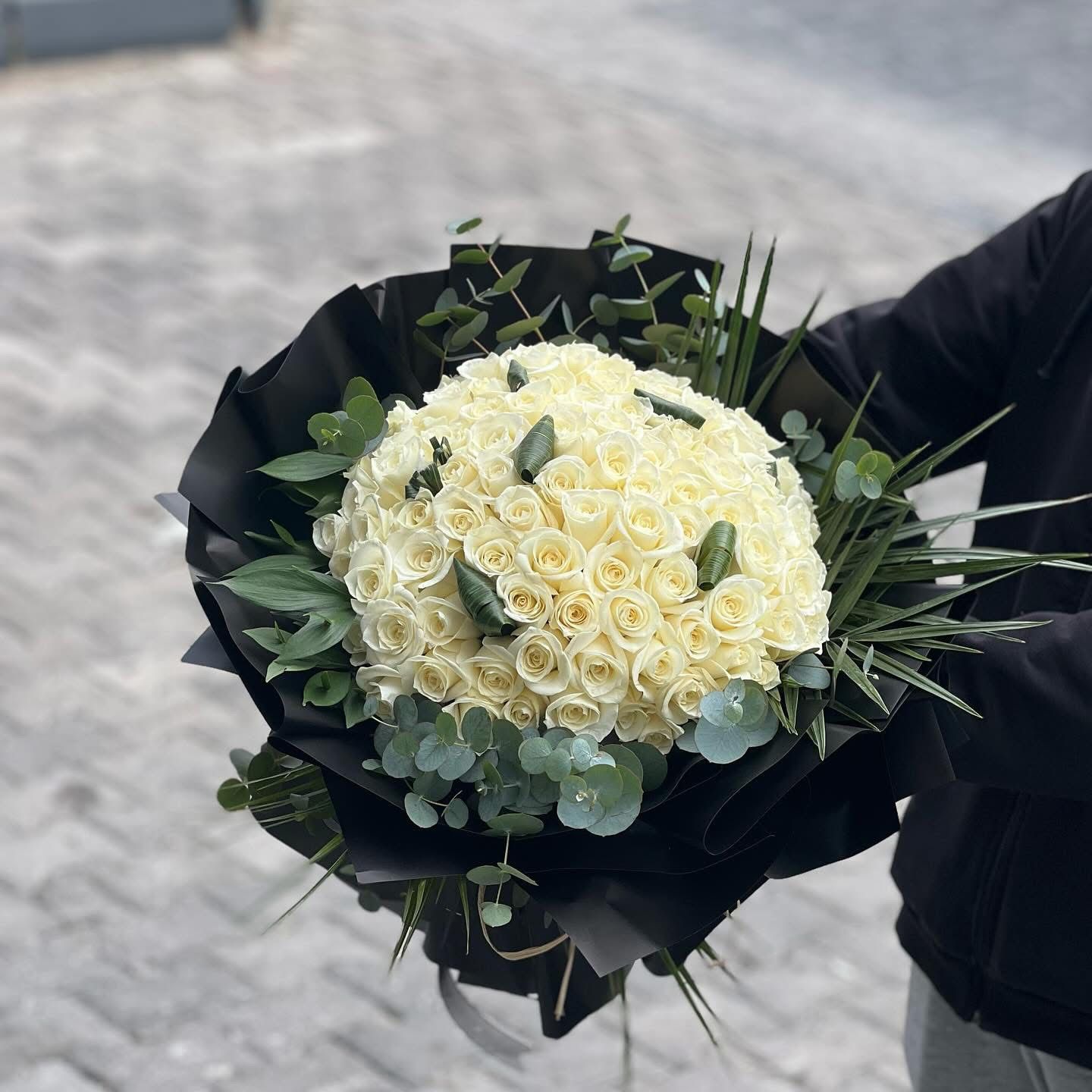 101 Beyaz Gül Buketi